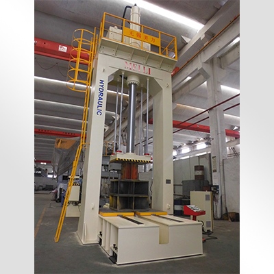 龙门液压机的操作事项