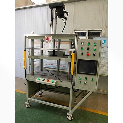 数控液压机的结构介绍