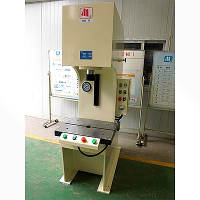 单柱液压机工艺