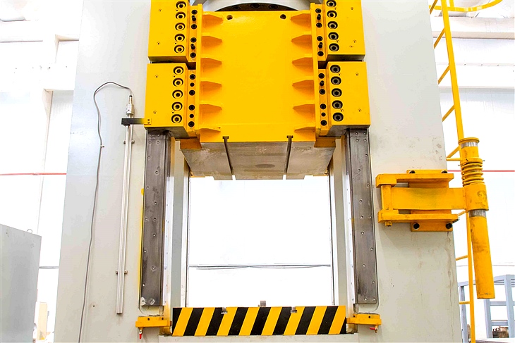 1000T框架液压机